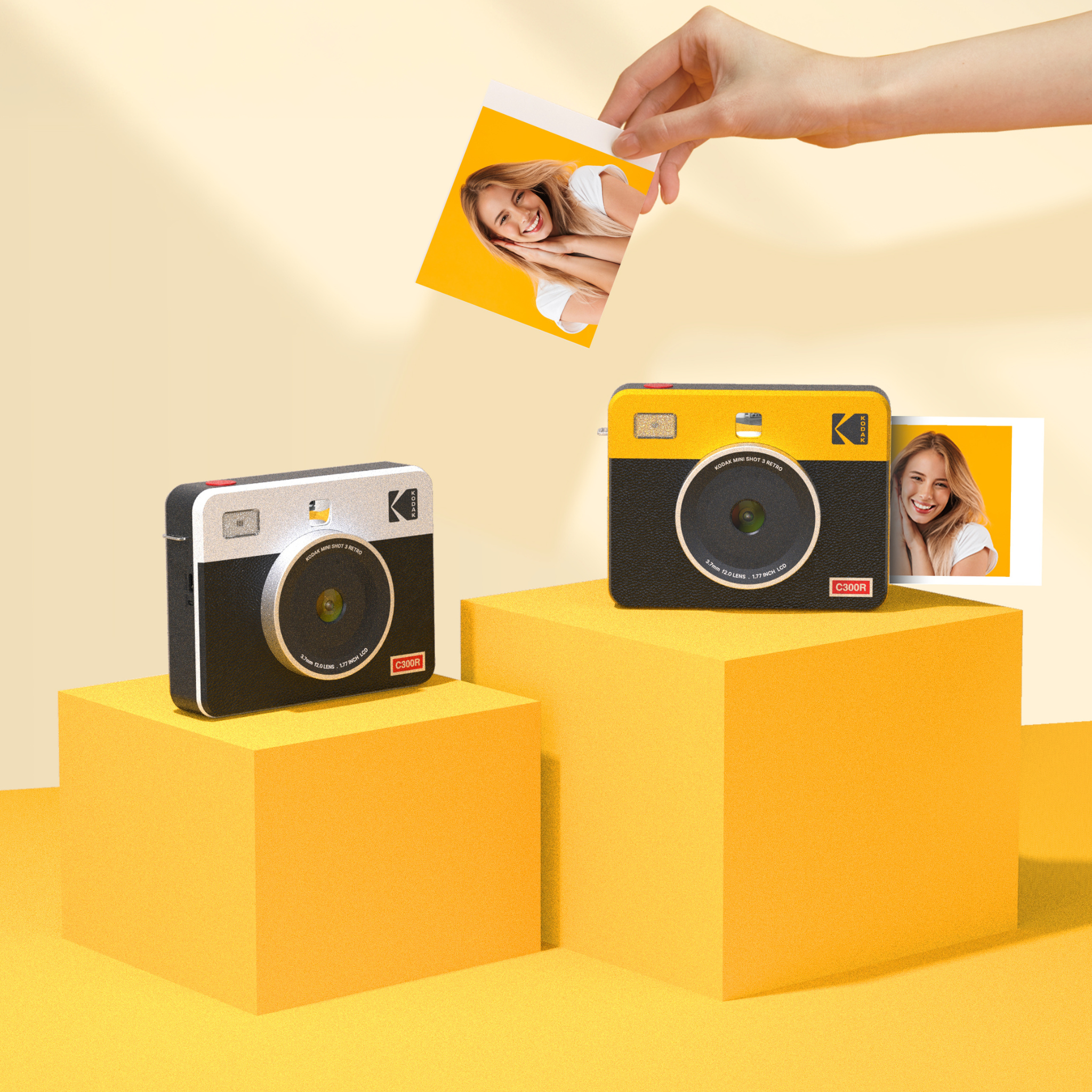 KODAK Mini Shot 3 Retro C300R 30 sheet Gift Bundle