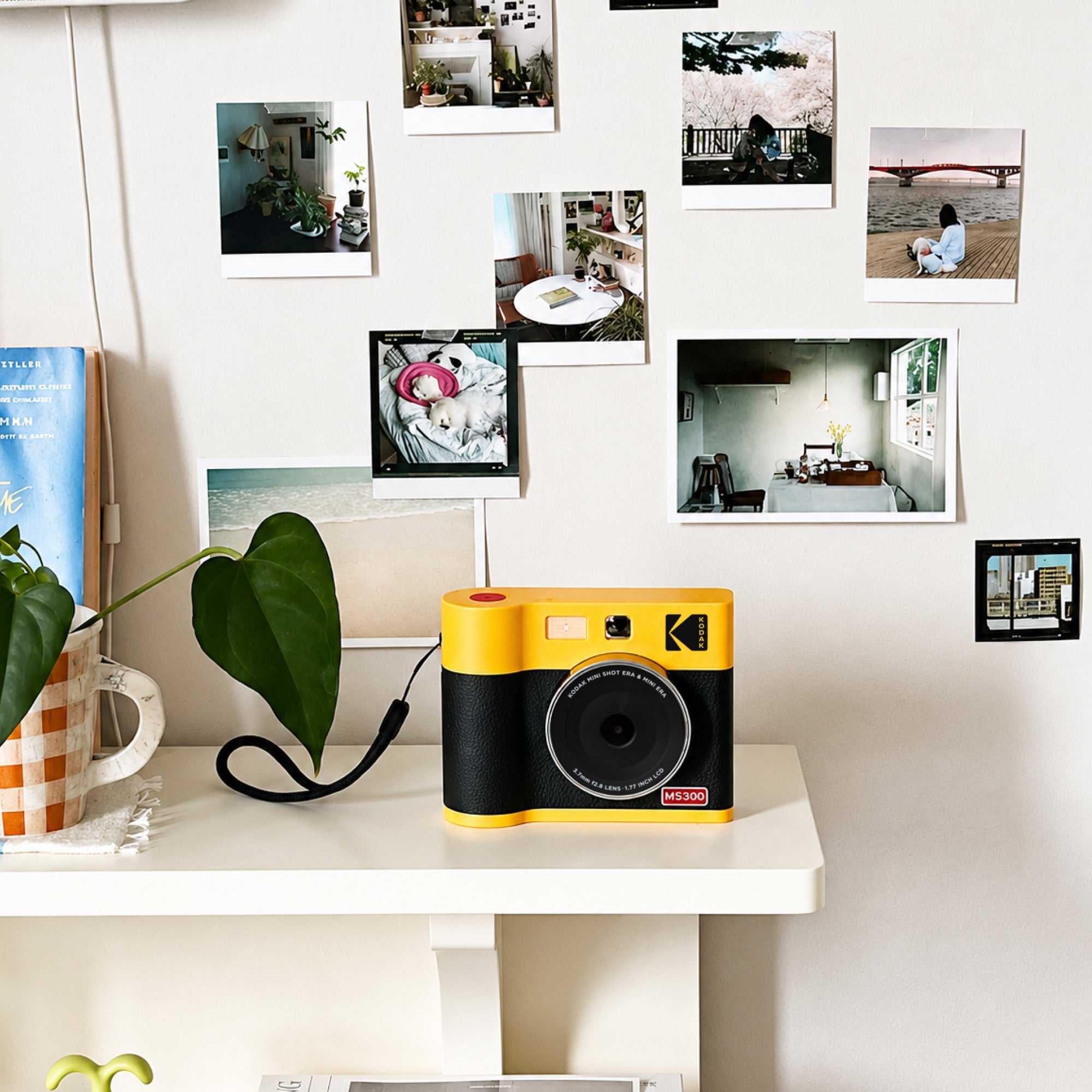 KODAK Mini Shot 3 Era 3x3 Inch MS300 38 Sheet Gift Bundle